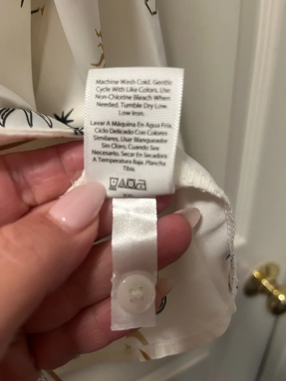 Joyspun silky white